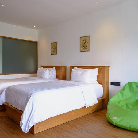 Giriwood Hotel & Villa Munduk Habitación foto