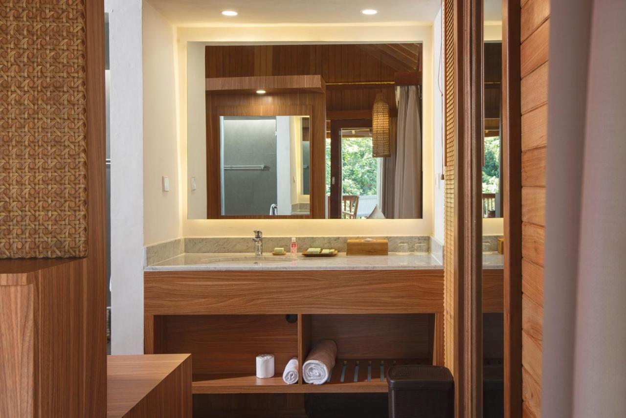Giriwood Hotel & Villa Munduk Habitación foto